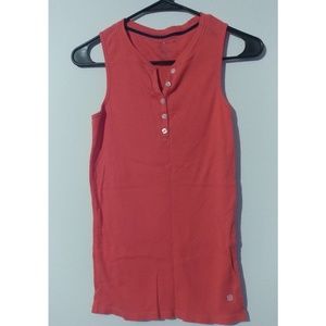 NWOT- Tommy Hilfiger Top!